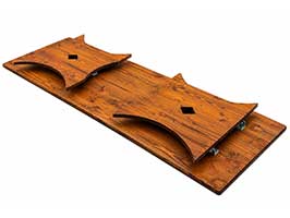 Biertisch eingeklappt mit 9,5 cm Stapelhöhe Zusammengeklappter Biertisch mit Holzfüßen Modell 308 für die platzsparende Lagerung