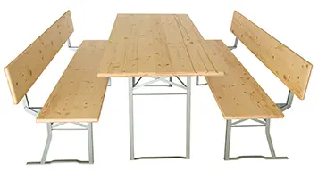Die Bierzeltgarnitur hat einen Tisch mit 80 cm Breite und eine Gesamtlänge von 220cm. Der Platz ist ausreichend für acht bis zehn Personen. Detailansicht front Bierzeltgarnitur Nr.176