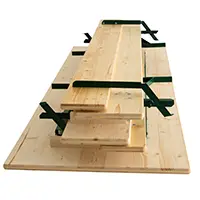 Biertische zusammengeklappt sind 7 cm hoch. Bierbänke mit Rückenlehne sind zusammengeklappt 14 cm hoch. Eine komplette Bierzeltgarnitur mit Lehne ist zusammengeklappt 35 cm hoch. Bierbank mit Rückenlehne aufgeklappt