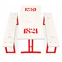 Bierzeltgarnitur mit Logo und roten Gestellen Bierzeltgarnitur 110 cm mit Logo und roten Gestellen in RAL 3020 Verkehrsrot
