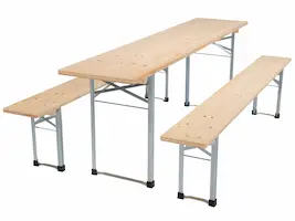 <h3>Klassische Bierzeltgarnitur mit Standard Standard-Abmessungen</h3>Tischbreite 50 cm, mit einer Bankbreite von 27 cm. Die Holzplatten sind dreischichtig und haben eine Stärke von 27 mm. Bierzeltgarnitur festzelte 108v