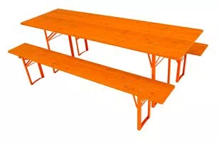 Detail der orange lasierten Douglasienholzplatten mit sichtbarer Maserung und widerstandsfähiger Dünnschichtlasur