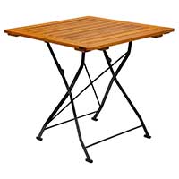 Klappbare Terrassenmöbel aus Stahl und Holz