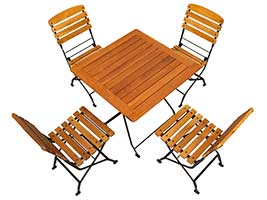 <h3>Kleines Terrassenmöbel-Set ohne Armlehnen</h3>Das Set besteht aus einem quadratischen Tisch und vier Stühlen. Das Set aus Terrassenmöbel besticht durch perfekte Gastronomie-Qualität