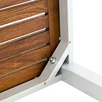 Terrassenmöbel mit abnehmbaren Tischbeinen