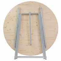 Der Rundtisch hat einen Durchmesser von 120 cm und gewährleistet eine hervorragende Beinfreiheit auf allen Seiten. Wie bei einem Biergartentisch wird das Gestell durch das Eigengewicht in der Endstellung gehalten. Tischgestell auf Rundtisch 213